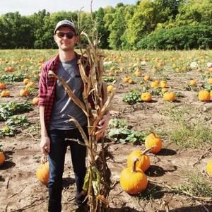 Meet your Posher, Brad